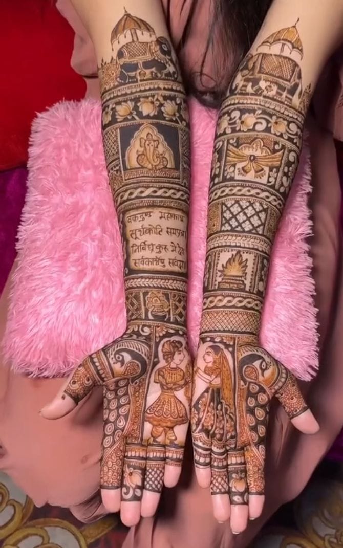 Professional mehndi home service in Kolkata