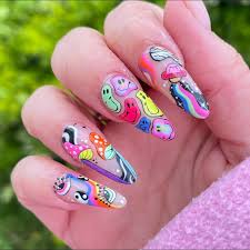Nail Service in Howrah